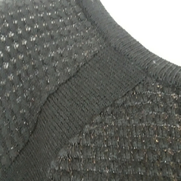 Liz Lange Maternity Sweater - Picture 5 of 5